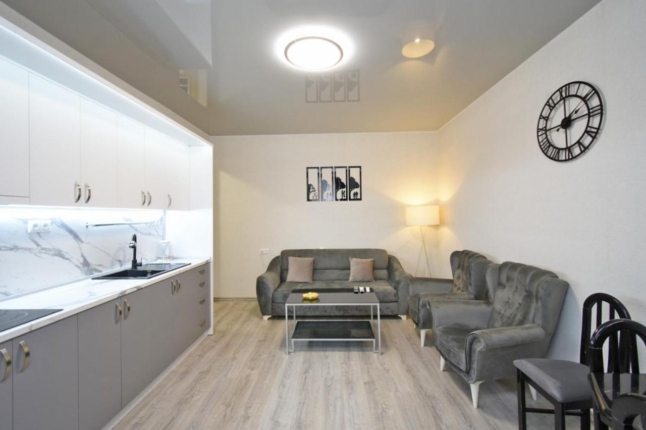 Красивая Квартира На Комитас 55 Jerevan Exteriör bild